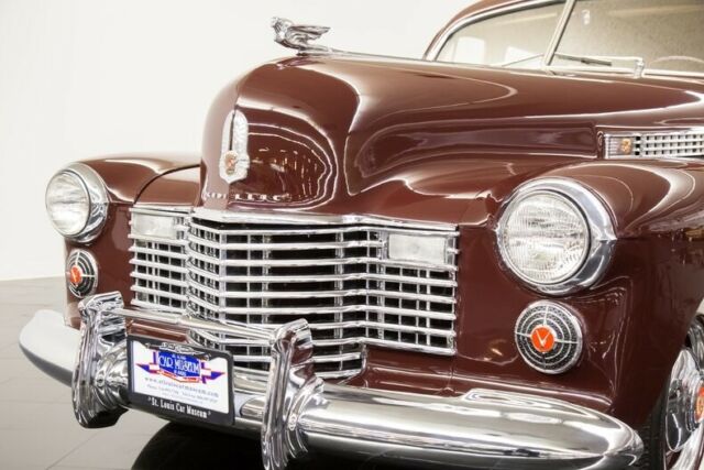 Cadillac Series 61 1941 image number 42