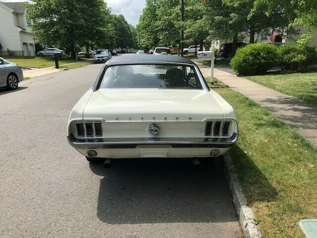 Ford Mustang 1968 image number 17