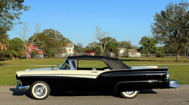 Ford Fairlane 1957 image number 7