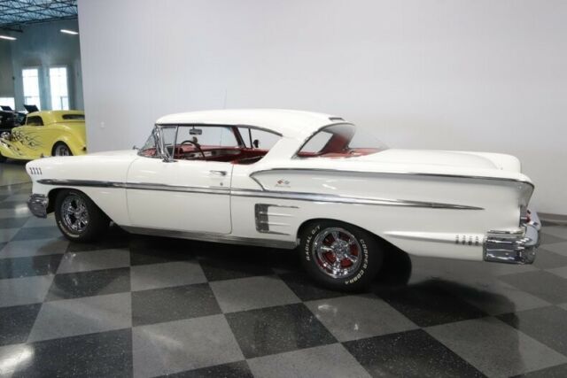 Chevrolet Impala 1958 image number 32