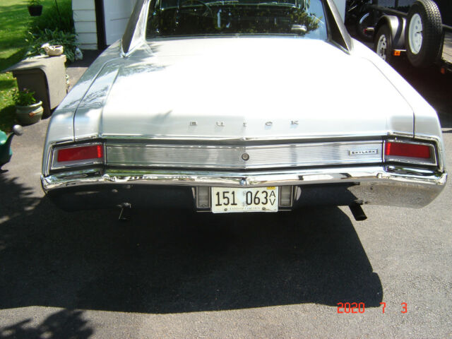 Buick Skylark 1966 image number 23