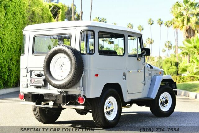 Toyota FJ 40 1971 image number 41