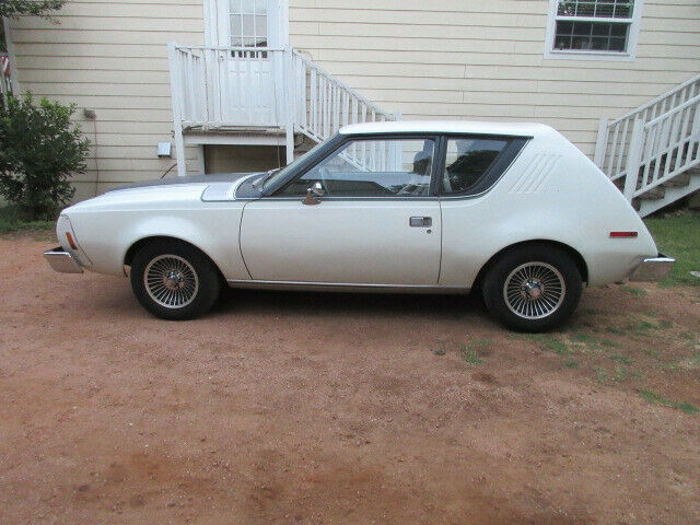 AMC Gremlin 1975 image number 0