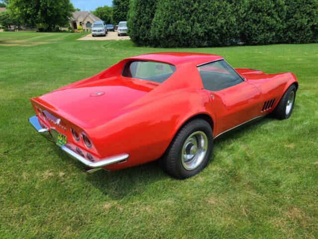 Chevrolet Corvette Stingray 1968 image number 1