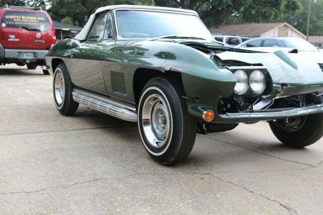 Chevrolet Corvette 1967 image number 27