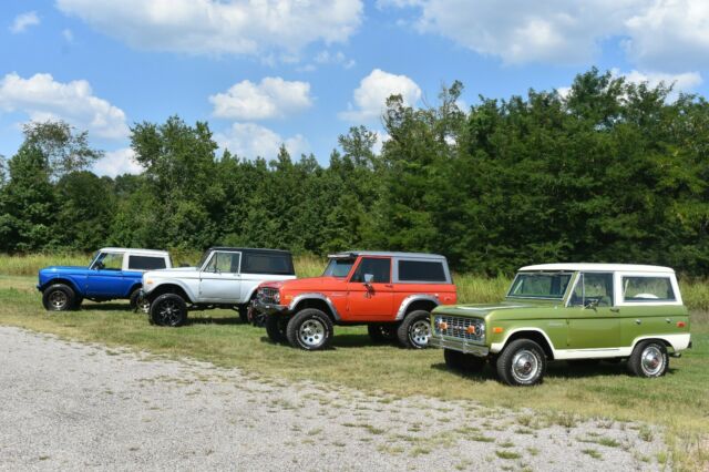 Ford Bronco 1972 image number 11