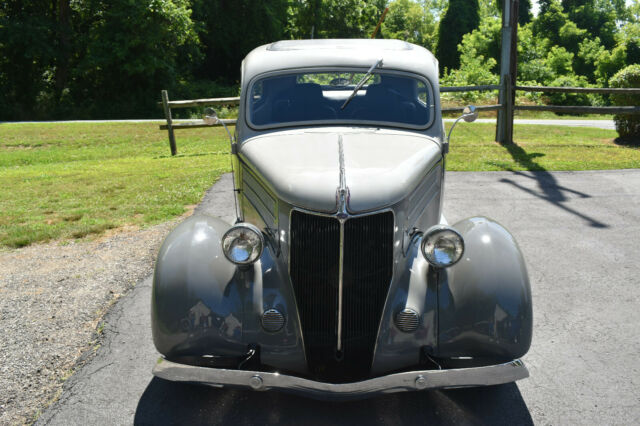 Ford Deluxe 1936 image number 3