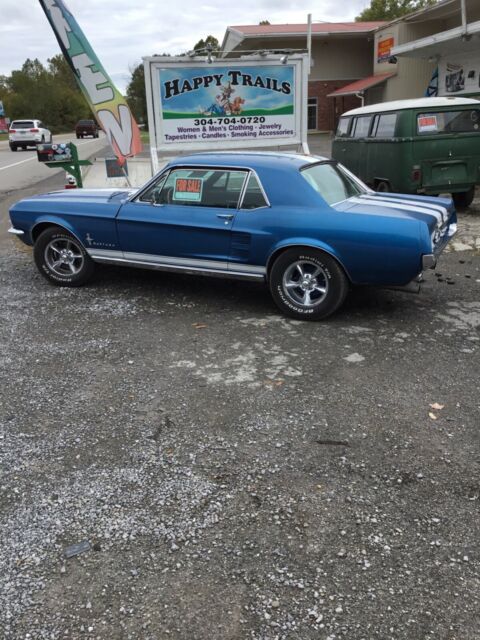 Ford Mustang 1967 image number 3