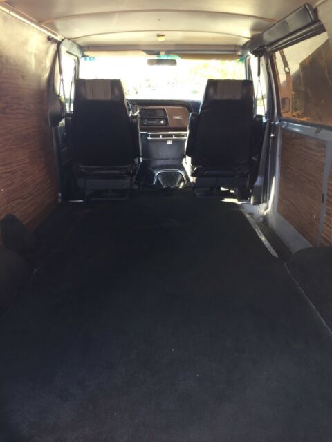 Ford E-Series Van 1979 image number 34