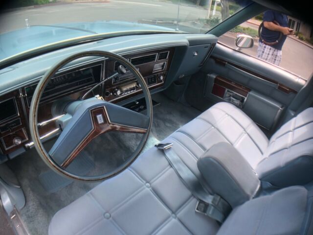 Oldsmobile Ninety-Eight 1978 image number 15