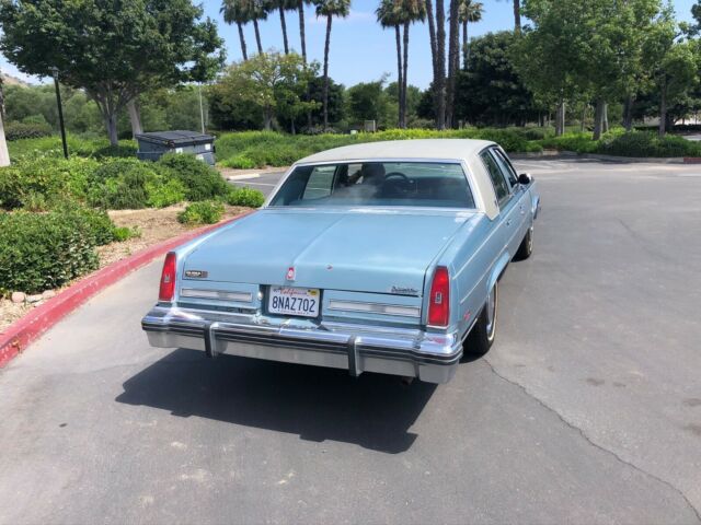 Oldsmobile Ninety-Eight 1978 image number 20