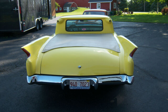 Studebaker Commander 1953 image number 18