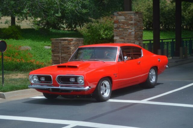 Plymouth Barracuda 1968 image number 0