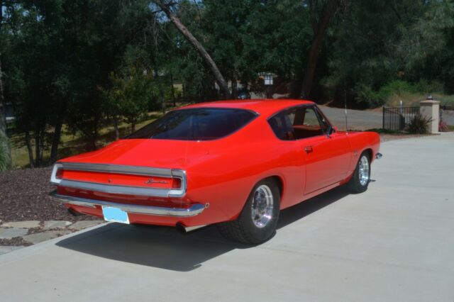 Plymouth Barracuda 1968 image number 2