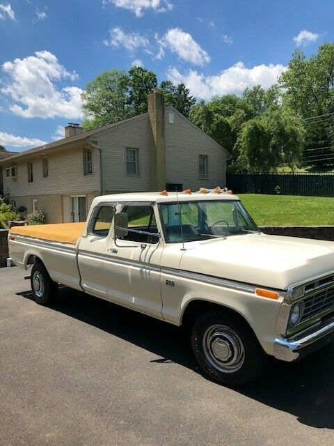 Ford F-250 1974 image number 26