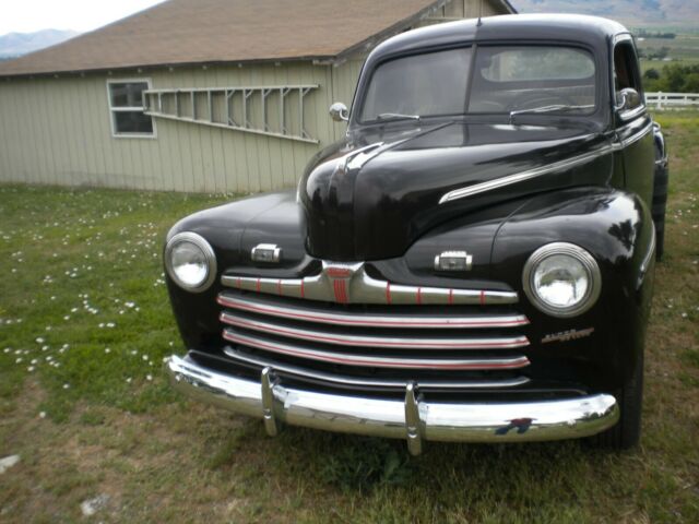 Ford Super Deluxe 1946 image number 6