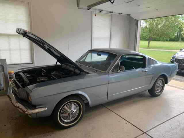 Ford Mustang 1965 image number 30