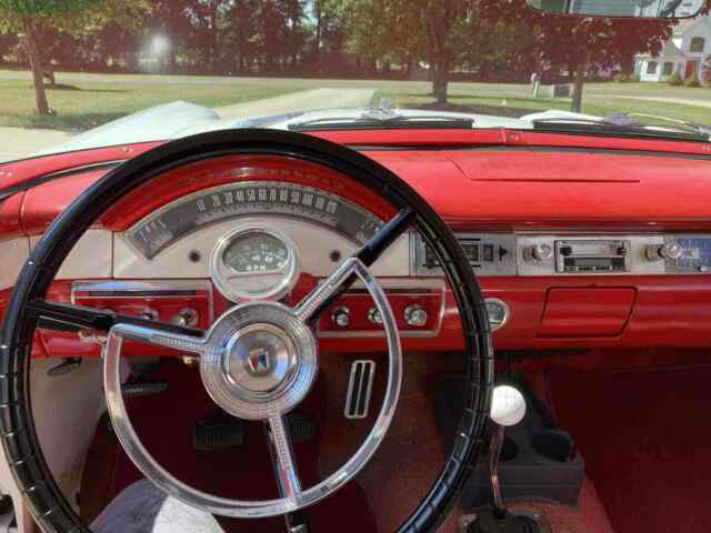 Ford Fairlane 1957 image number 19