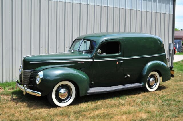 Ford Sedan Delivery 1940 image number 26