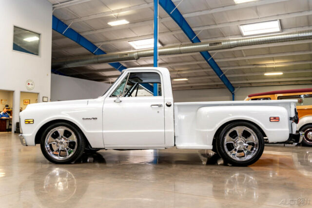 Chevrolet C10 1971 image number 25