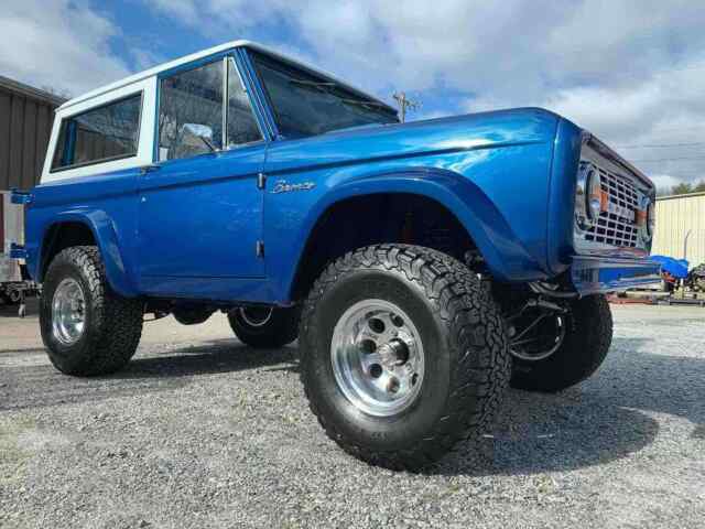 Ford Bronco 1974 image number 15