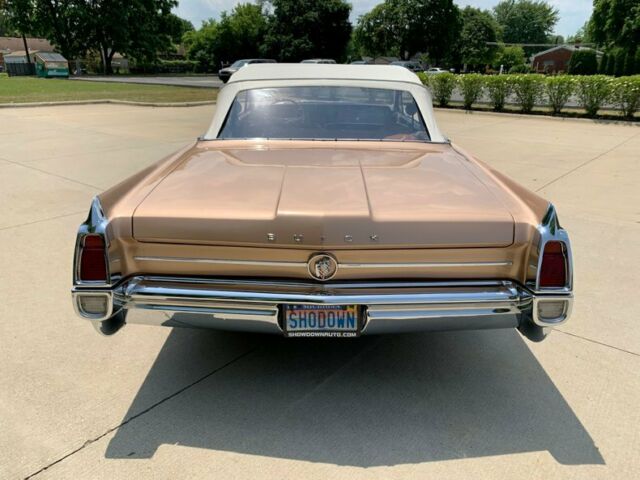 Buick LeSabre 1963 image number 7