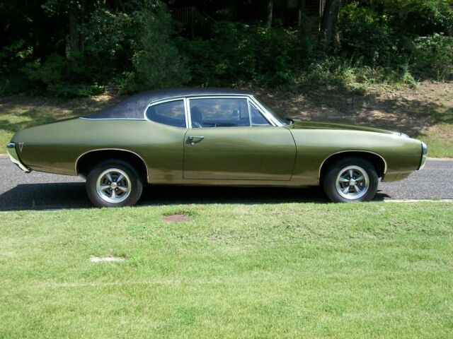 Pontiac Le Mans 1969 image number 27