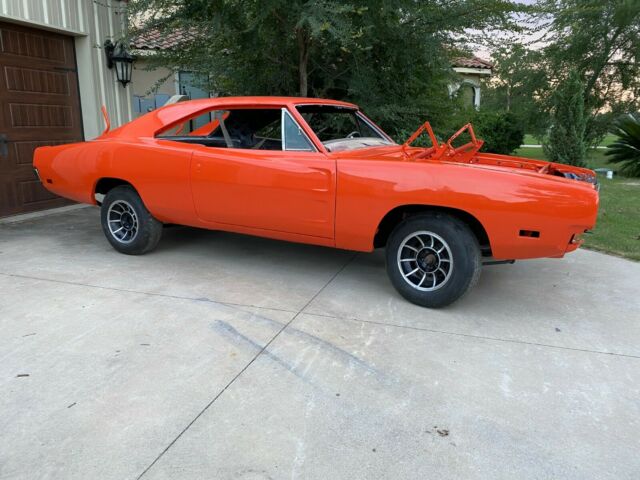 Dodge Charger 1969 image number 2