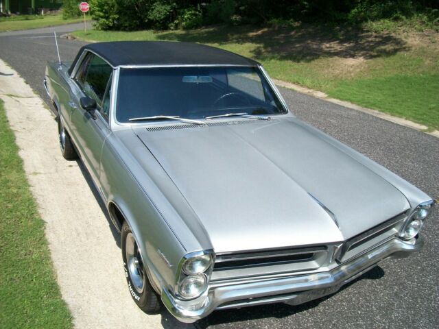 Pontiac Le Mans 1965 image number 23