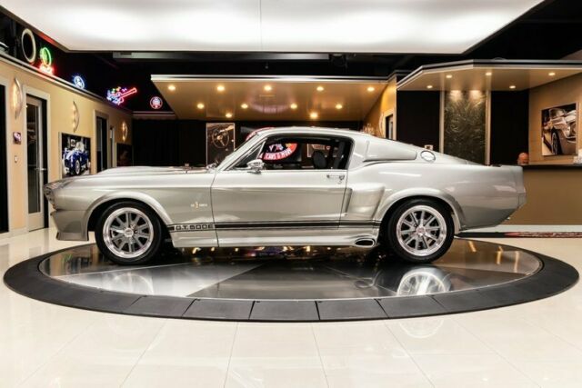 Ford Mustang 1967 image number 17