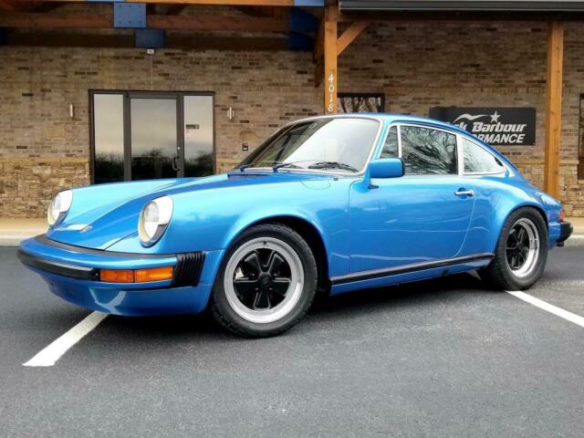 Porsche 911 1976 image number 1