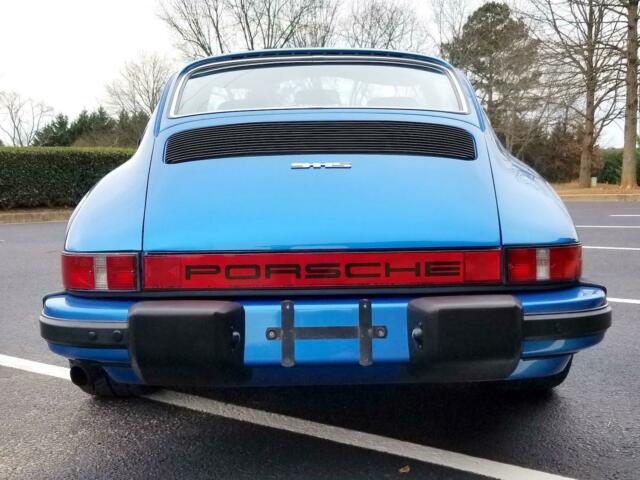 Porsche 911 1976 image number 28