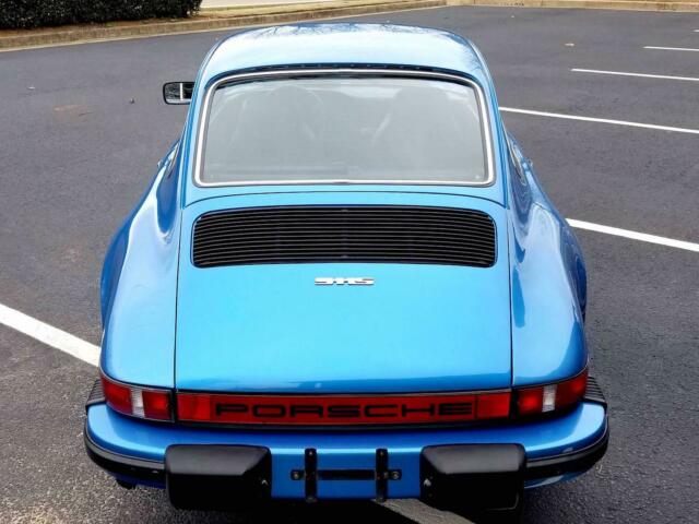 Porsche 911 1976 image number 29