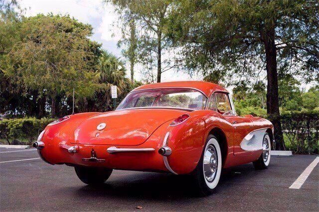 Chevrolet Corvette 1957 image number 17