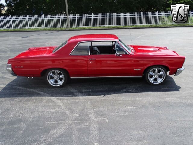 Pontiac GTO 1965 image number 31