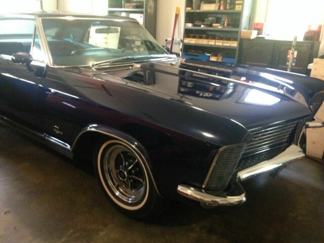 Buick Riviera 1965 image number 6