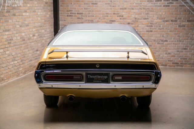 Dodge Charger 1972 image number 2