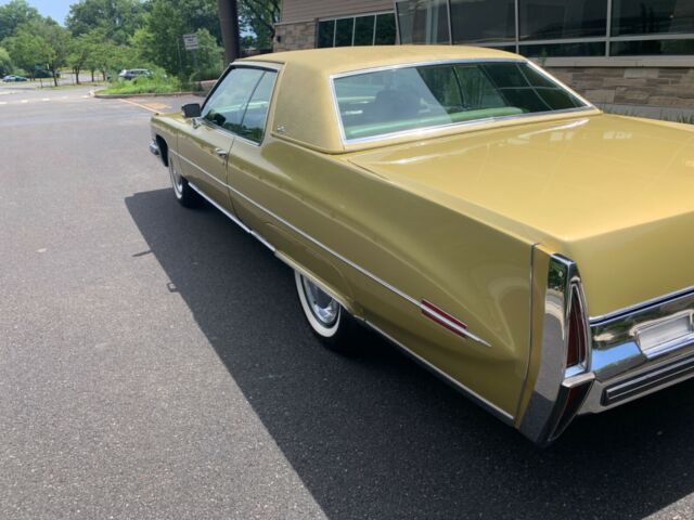 Cadillac DeVille 1973 image number 24