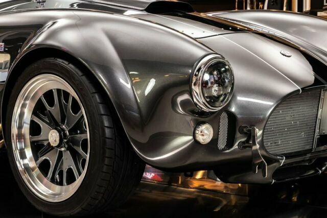 Shelby Cobra 1965 image number 22