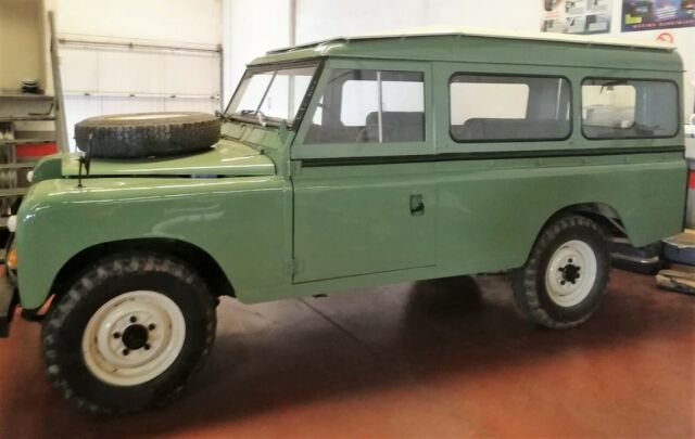 Land Rover Defender 1979 image number 22