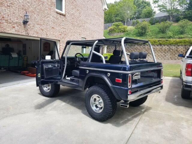 Ford Bronco 1974 image number 0