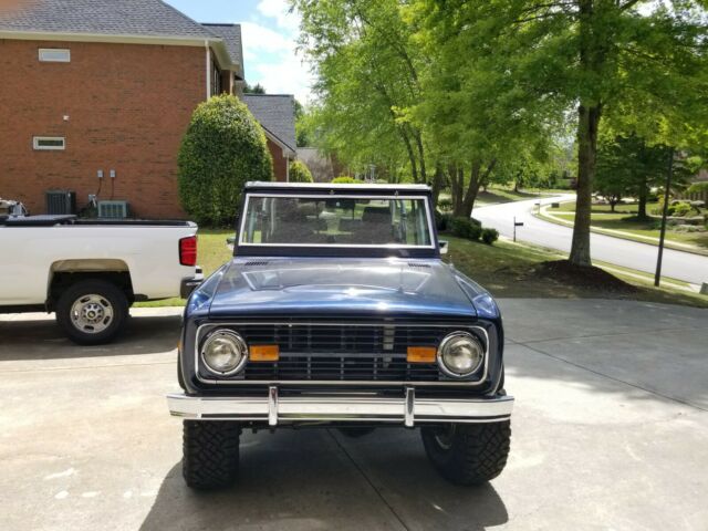 Ford Bronco 1974 image number 14