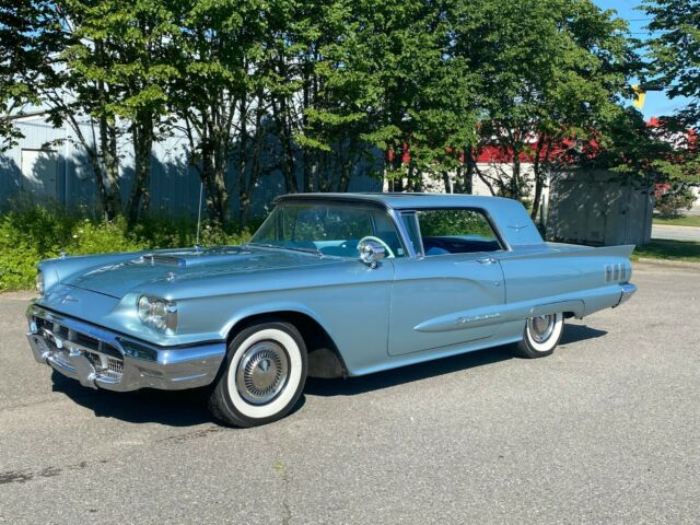 Ford Thunderbird 1960 image number 1