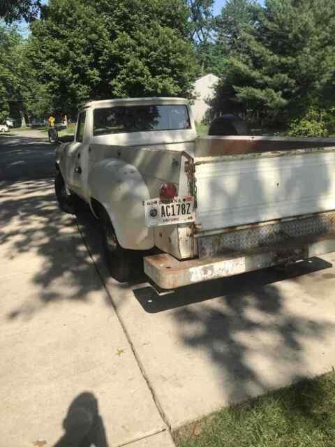 Studebaker Champ 1961 image number 4