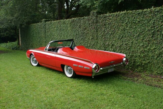 Ford Thunderbird 1962 image number 45