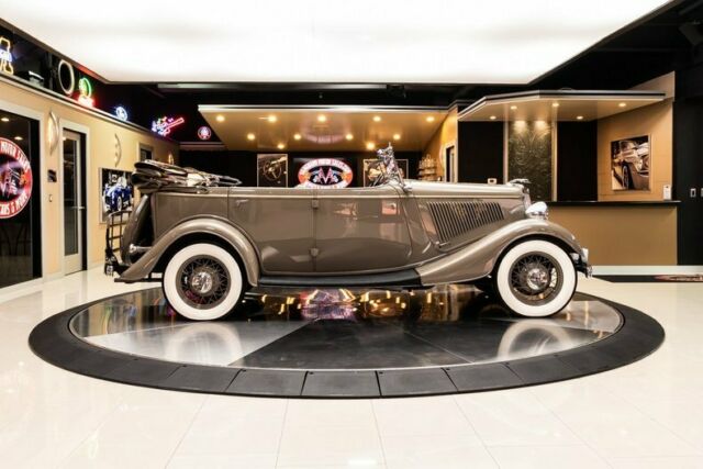 Ford Phaeton 1934 image number 11