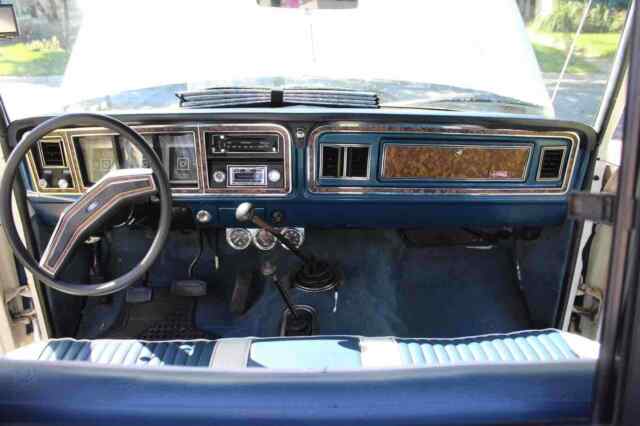 Ford F250 1978 image number 23