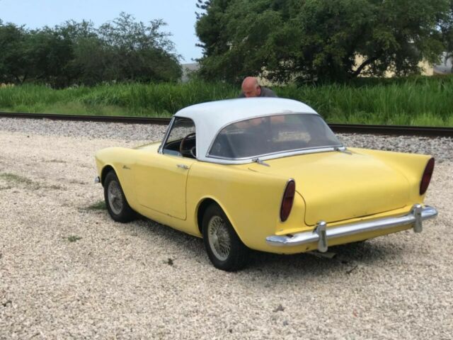 Sunbeam Alpine 1962 image number 21