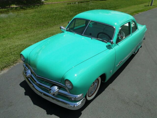 Ford Business Coupe 1951 image number 15