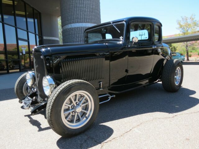 Ford Coupe 1932 image number 30